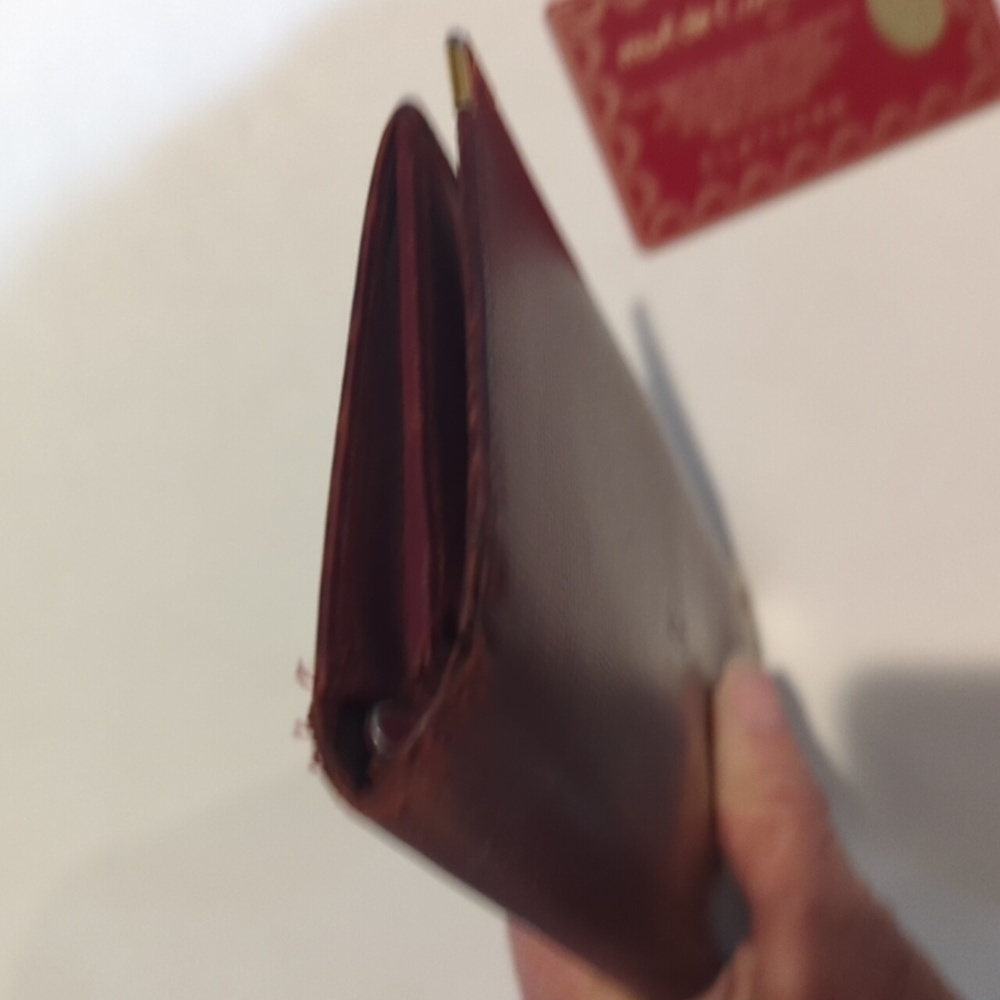 Cartier bourdeaux long wallet with Card - Picture 16 of 16